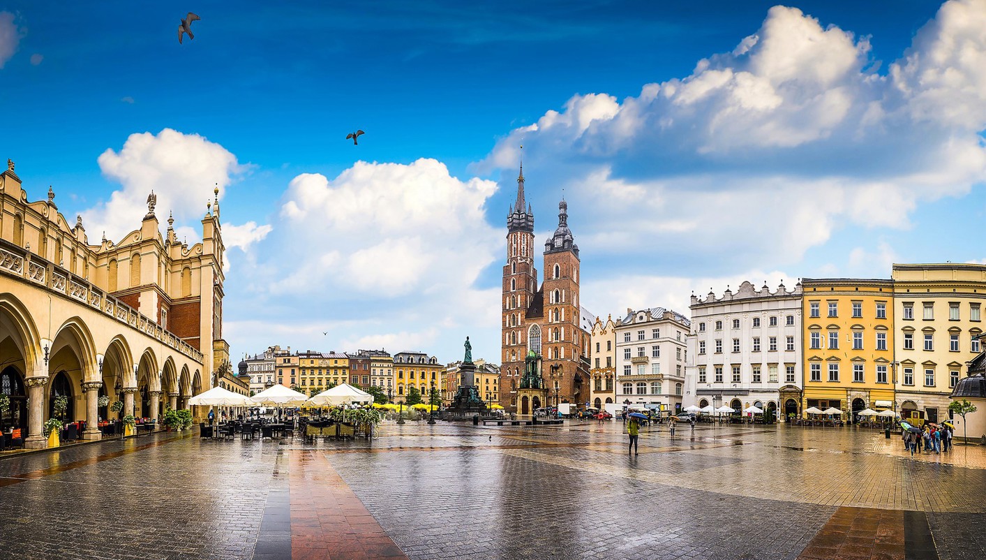 header picture of tour Journey into Polish History and Culture