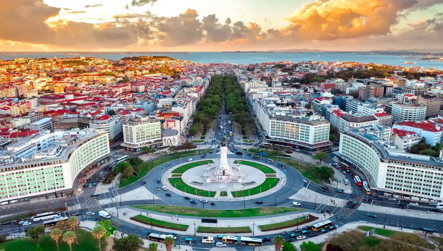 header picture of tour Iberian Triangle with Barcelona