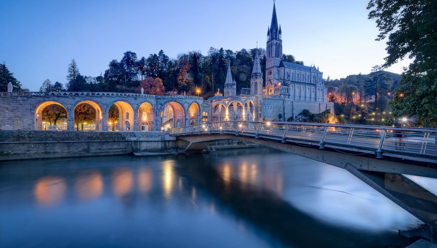 header picture of tour Remarkable Journey end Barcelona