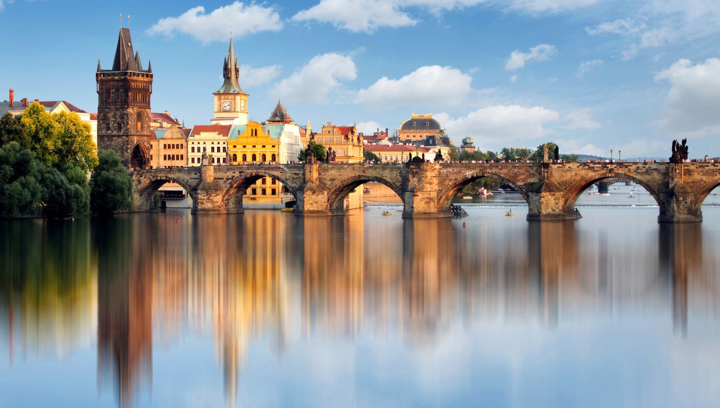 header picture of tour From East to West